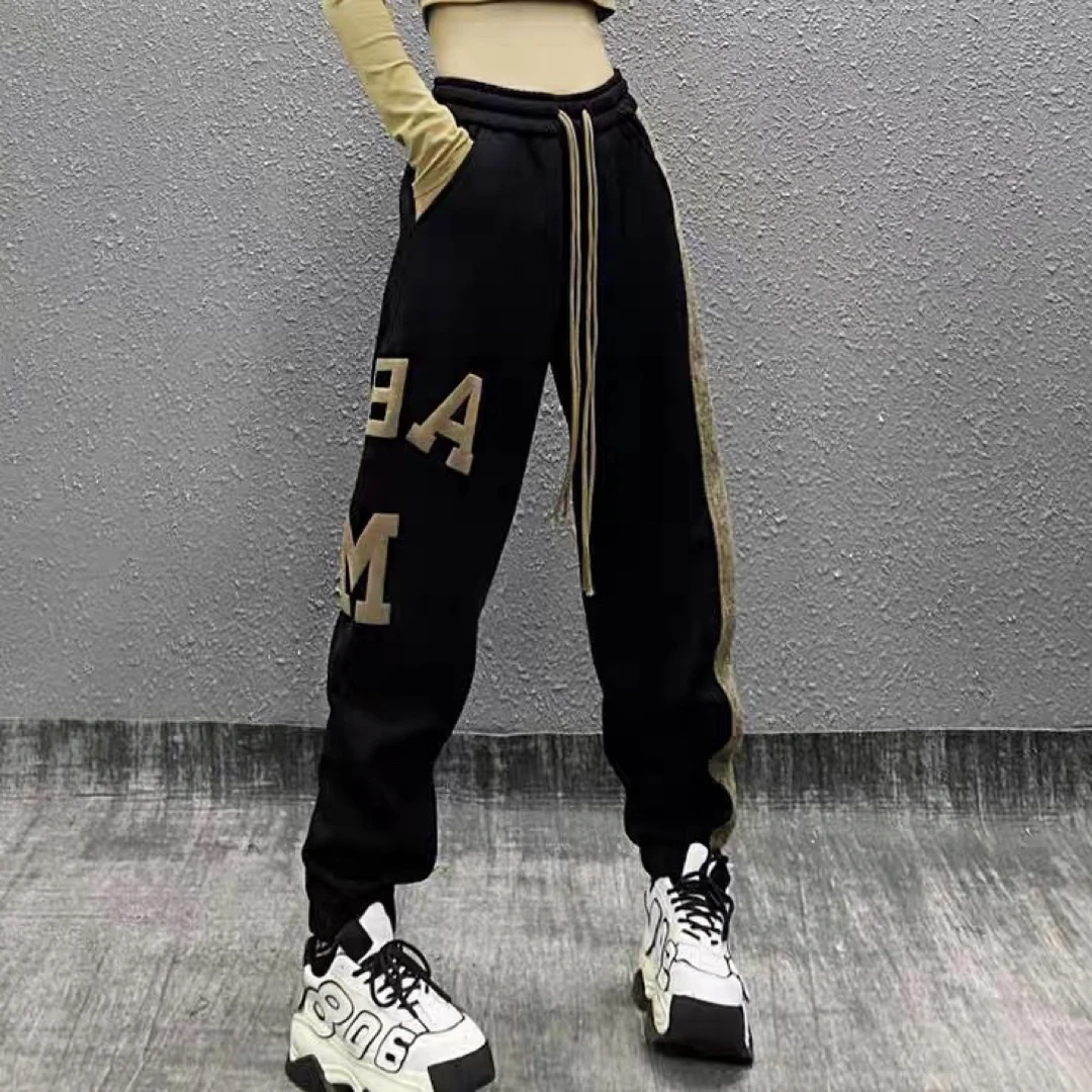 735欧货休闲字母时尚设计女版卫裤2025新款宽松显瘦休闲运动潮裤