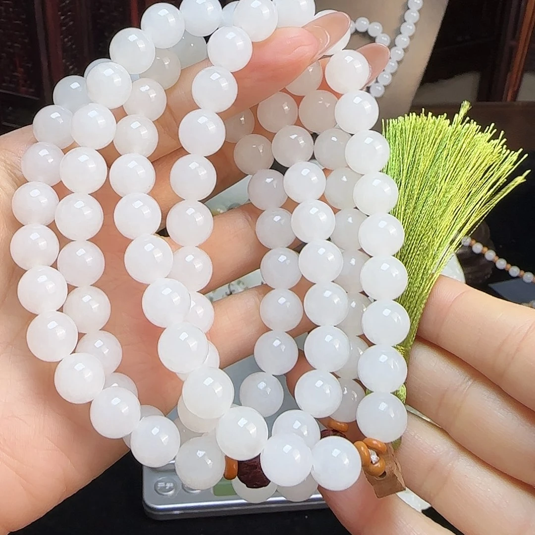 和田玉未镶嵌颈饰定制发货