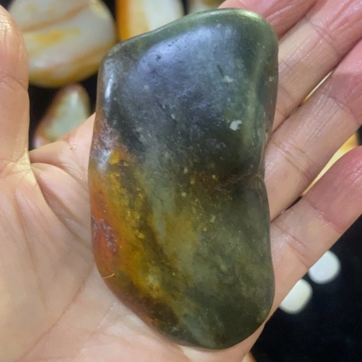 和田玉（糖玉）未镶嵌挂件49