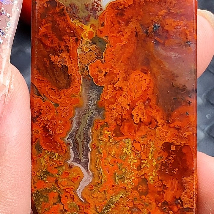 玛瑙/玉髓颈饰未镶嵌封****梦