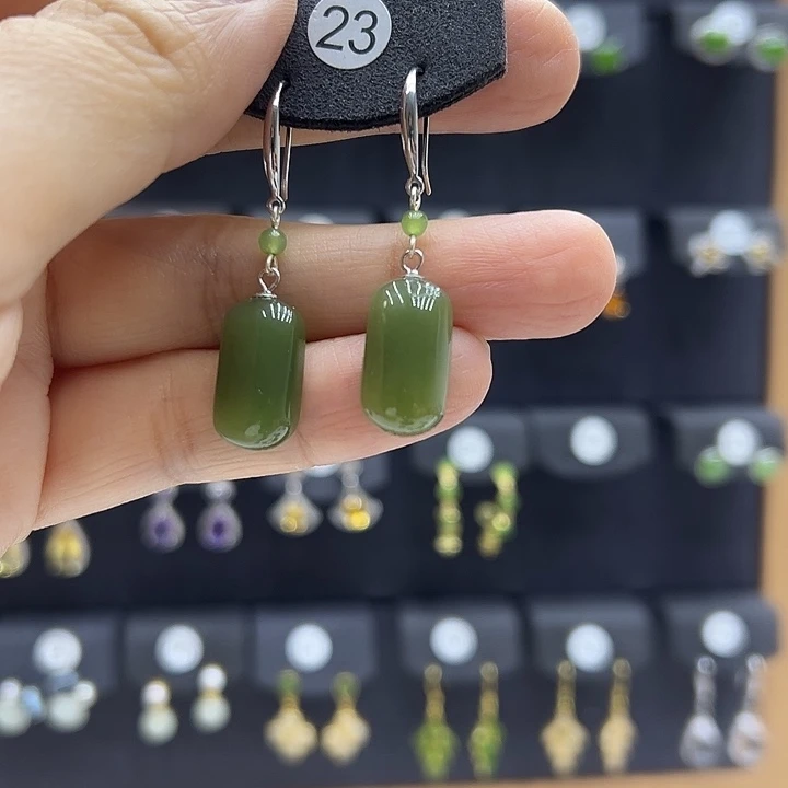 孟***6银S925镶嵌和田玉耳饰