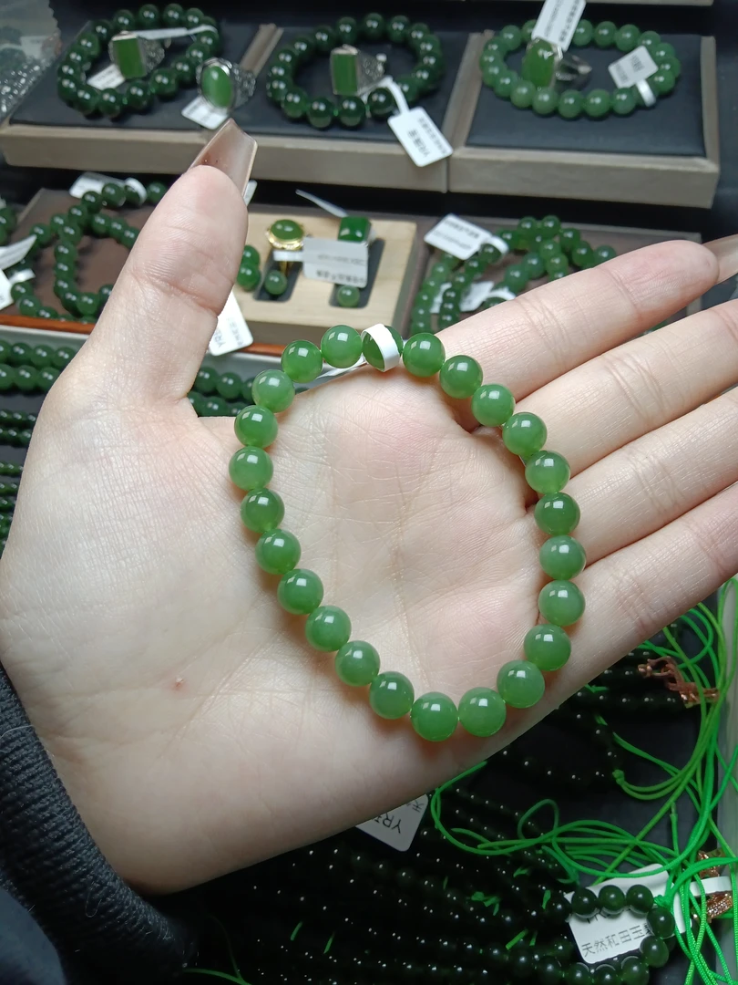 和田玉碧玉高品质无黑点8m果阳绿色手串