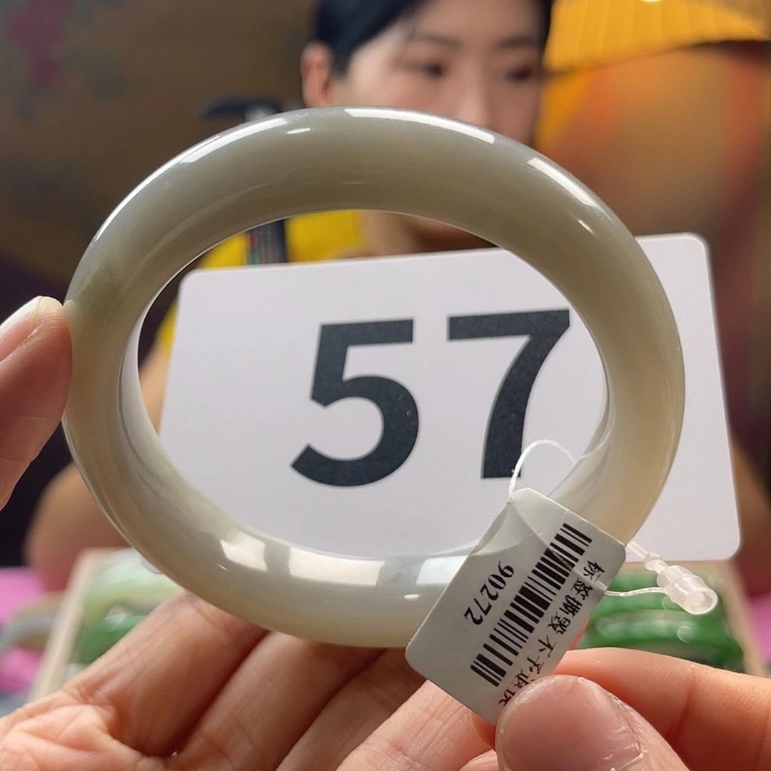 和田玉手镯未镶嵌75