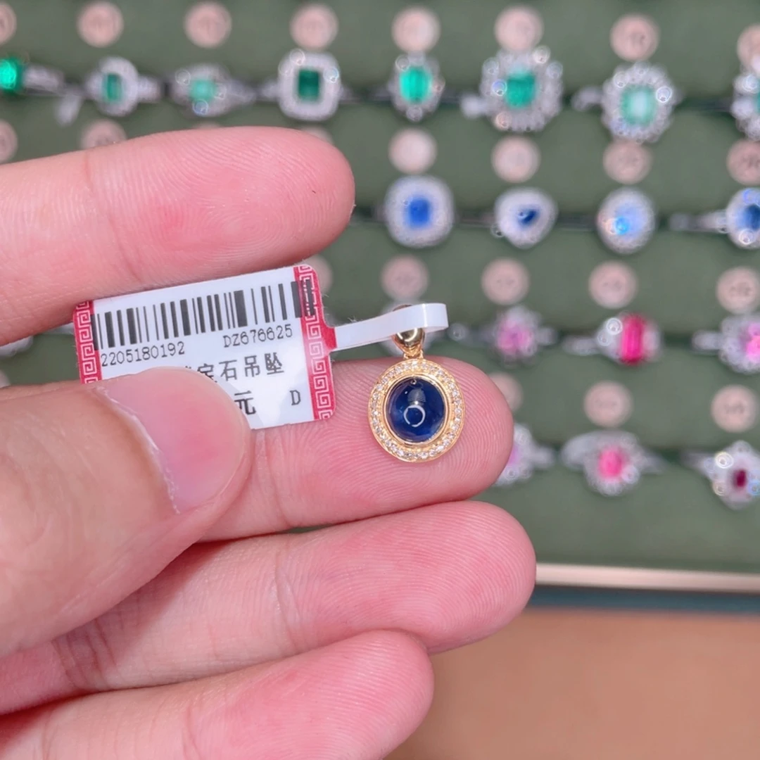 蓝宝石吊坠(不含链)18K金镶嵌1.25ct