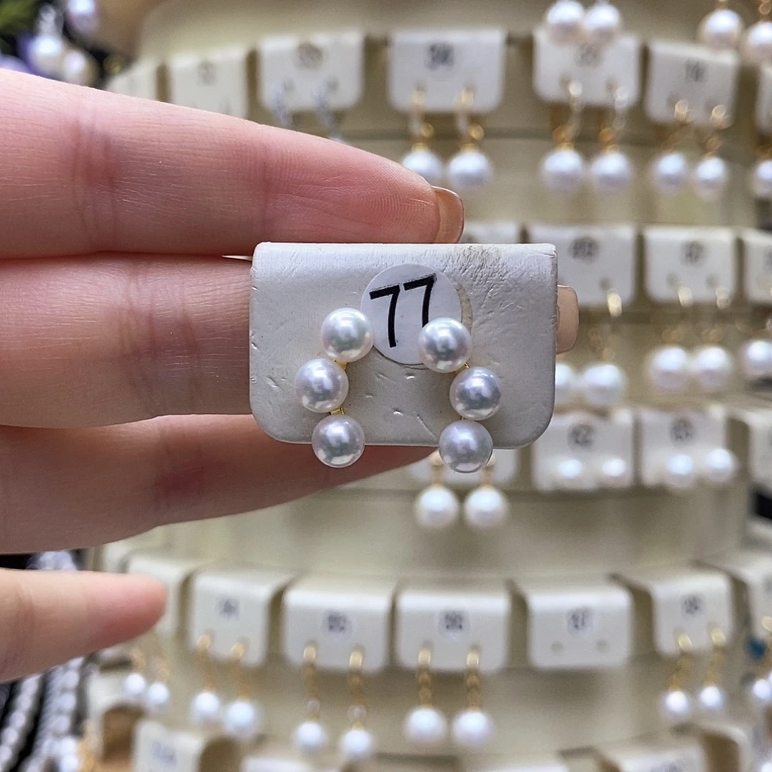 银S925镶嵌淡水珍珠耳饰