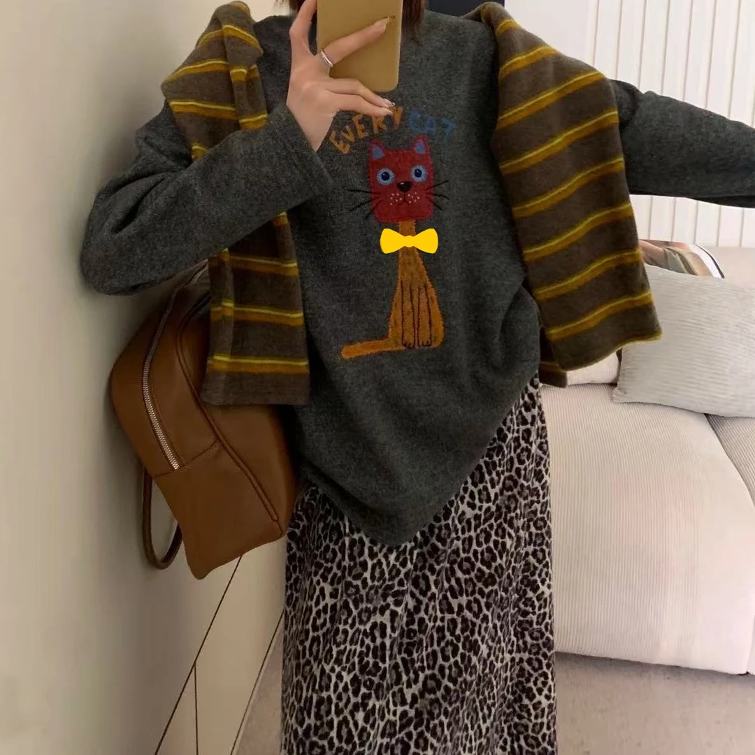 Z.X   猫咪刺绣蝴蝶结双面绒套头卫衣  2739（C3）