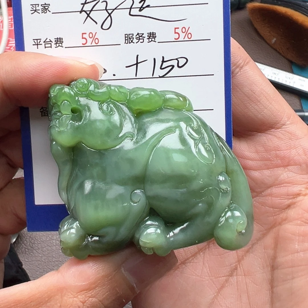 和田玉颈饰未镶嵌好**连