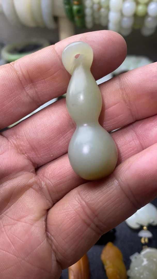 和田玉和老头手工雕刻