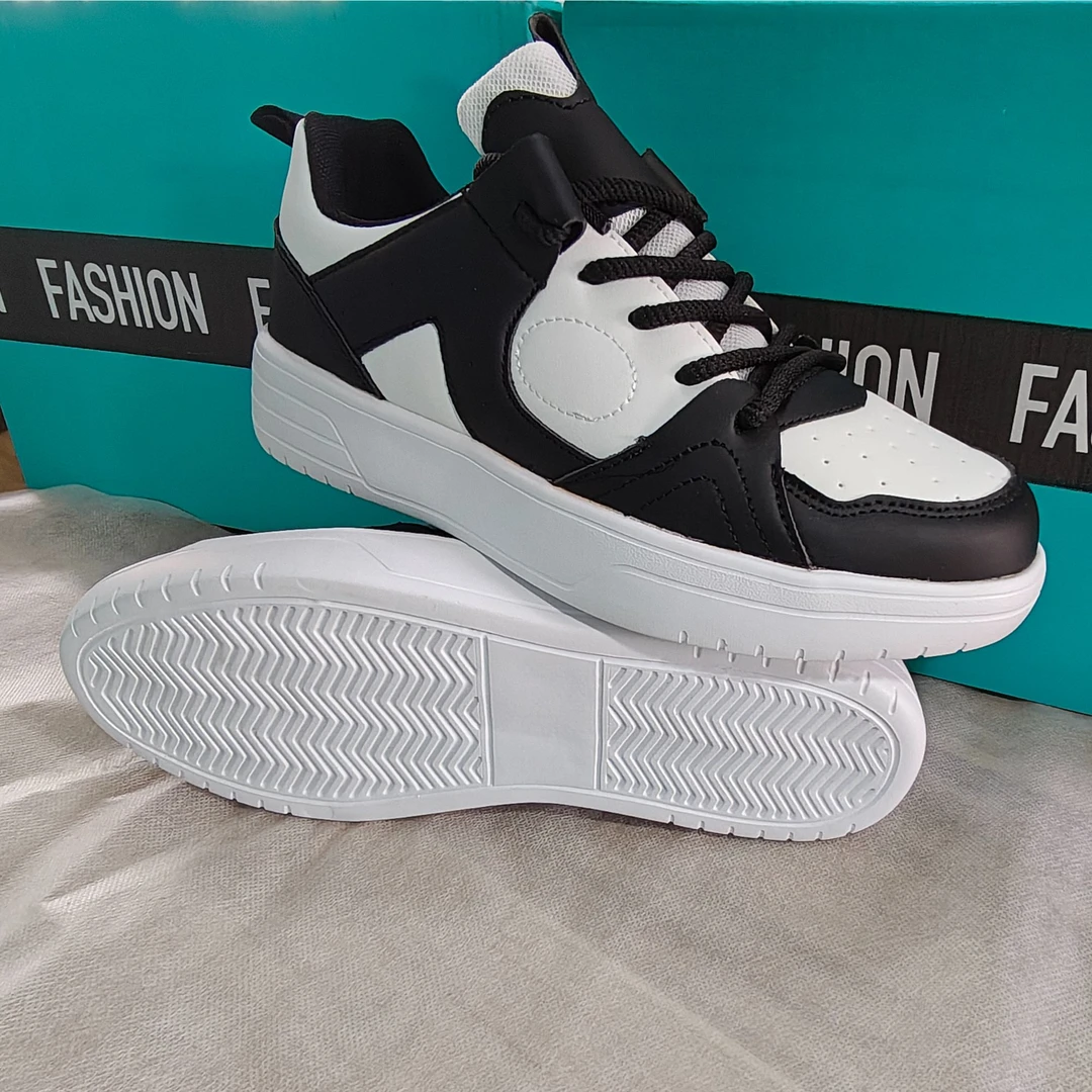 9005-轻便舒适百搭休闲板鞋