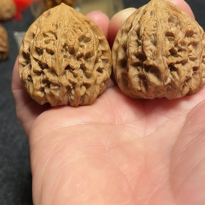 把件文玩核桃野牛