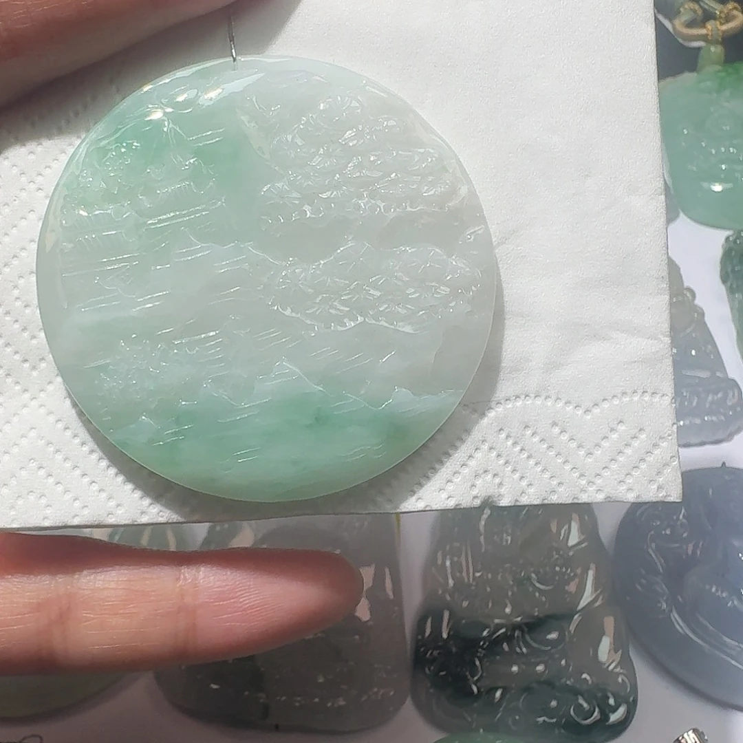 颈饰未镶嵌翡翠吊坠