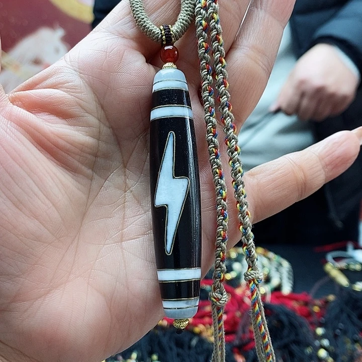 玛瑙/玉髓颈饰合金