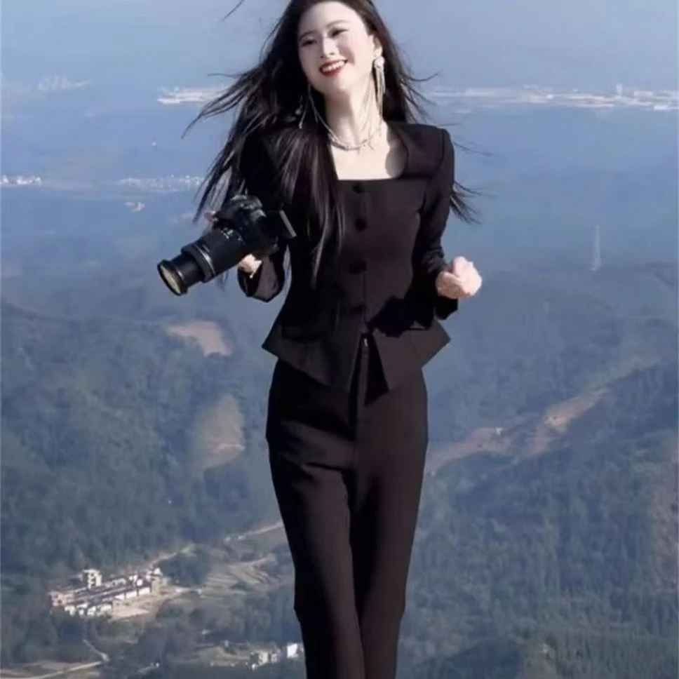 网红爆款女士两件套2025年春季新款气质时尚显瘦长袖纯色上衣裤子