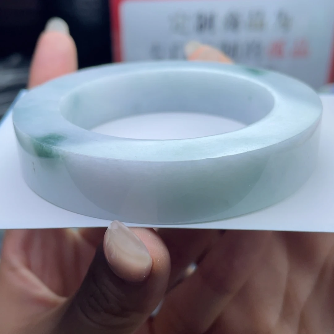 未镶嵌翡翠定制翡翠