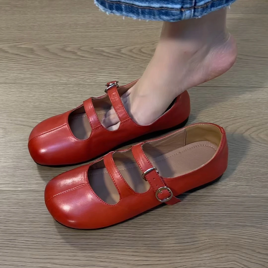 2025新款单鞋文艺复古百搭小众玛丽珍单鞋软底真皮浅口包头单鞋女