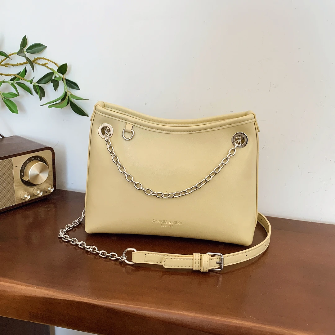 超火流行爆款包包女2025早春新款腋下包上班通勤小众单肩斜挎包