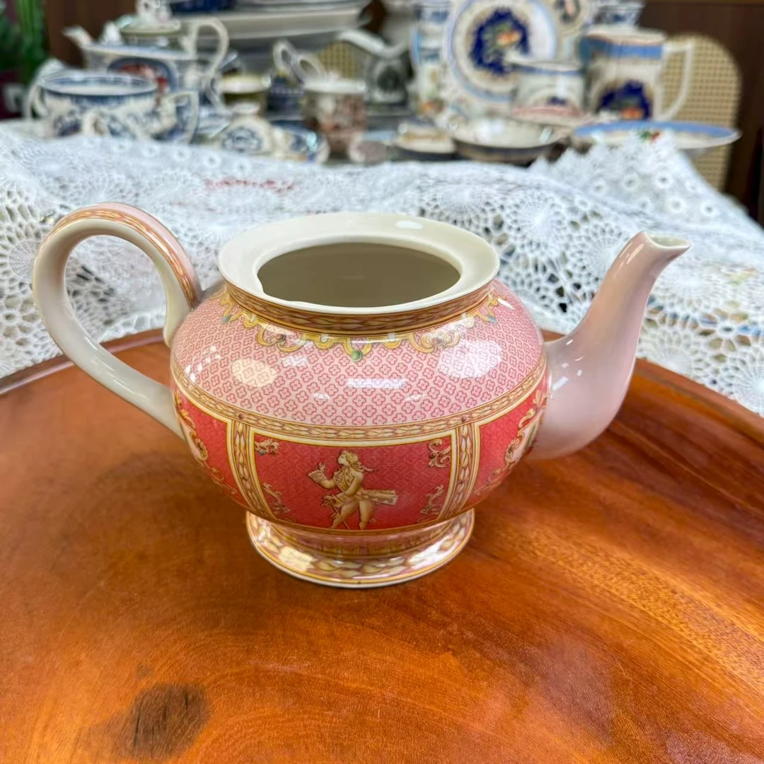 欧洲名画 cz  壶 无盖