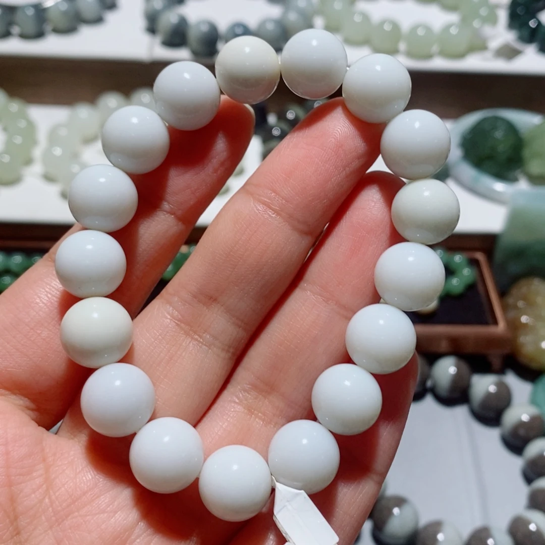 手链未镶嵌和田玉