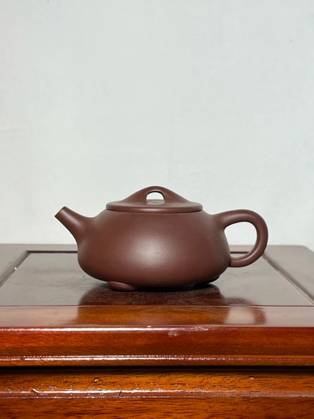 宜兴紫砂壶老紫泥景舟石瓢（微瑕）