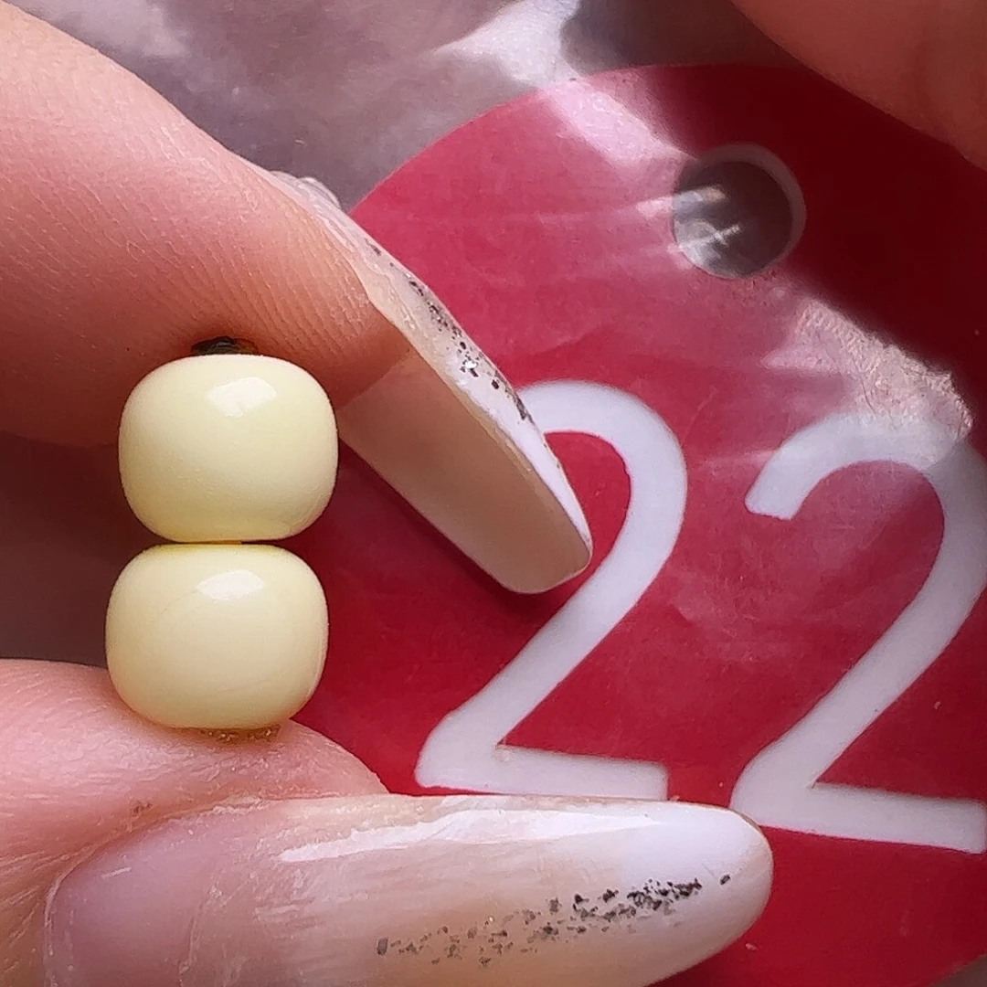 未镶嵌蜜蜡裸石6.5mm白蜡老型