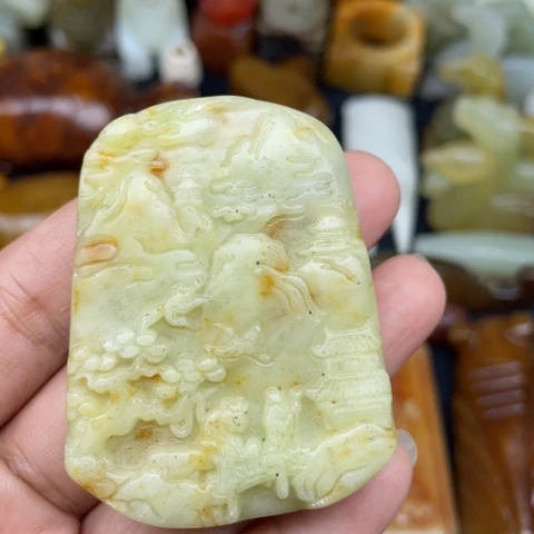 未镶嵌蛇纹石玉颈饰121