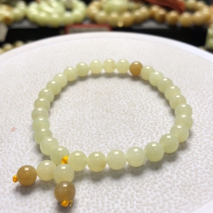 和田玉手串未镶嵌卡6