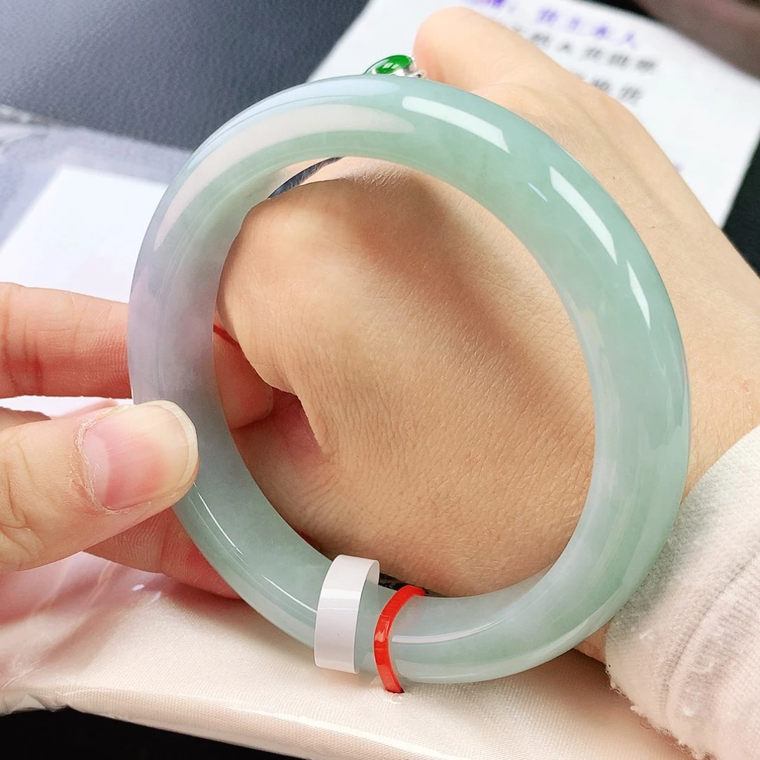 未镶嵌手镯翡翠60圈