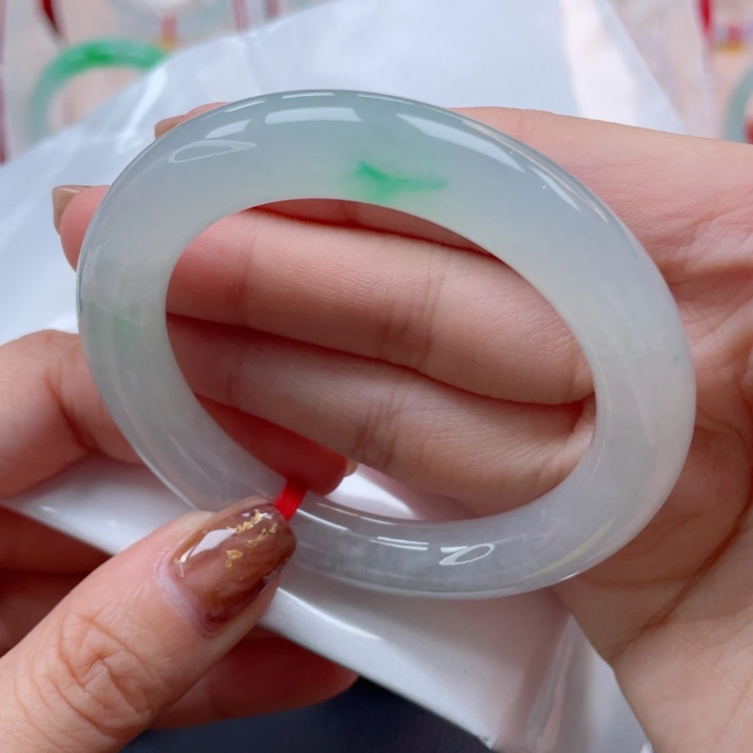 未镶嵌手镯翡翠51.7圆条 千金难买一抹翠12号