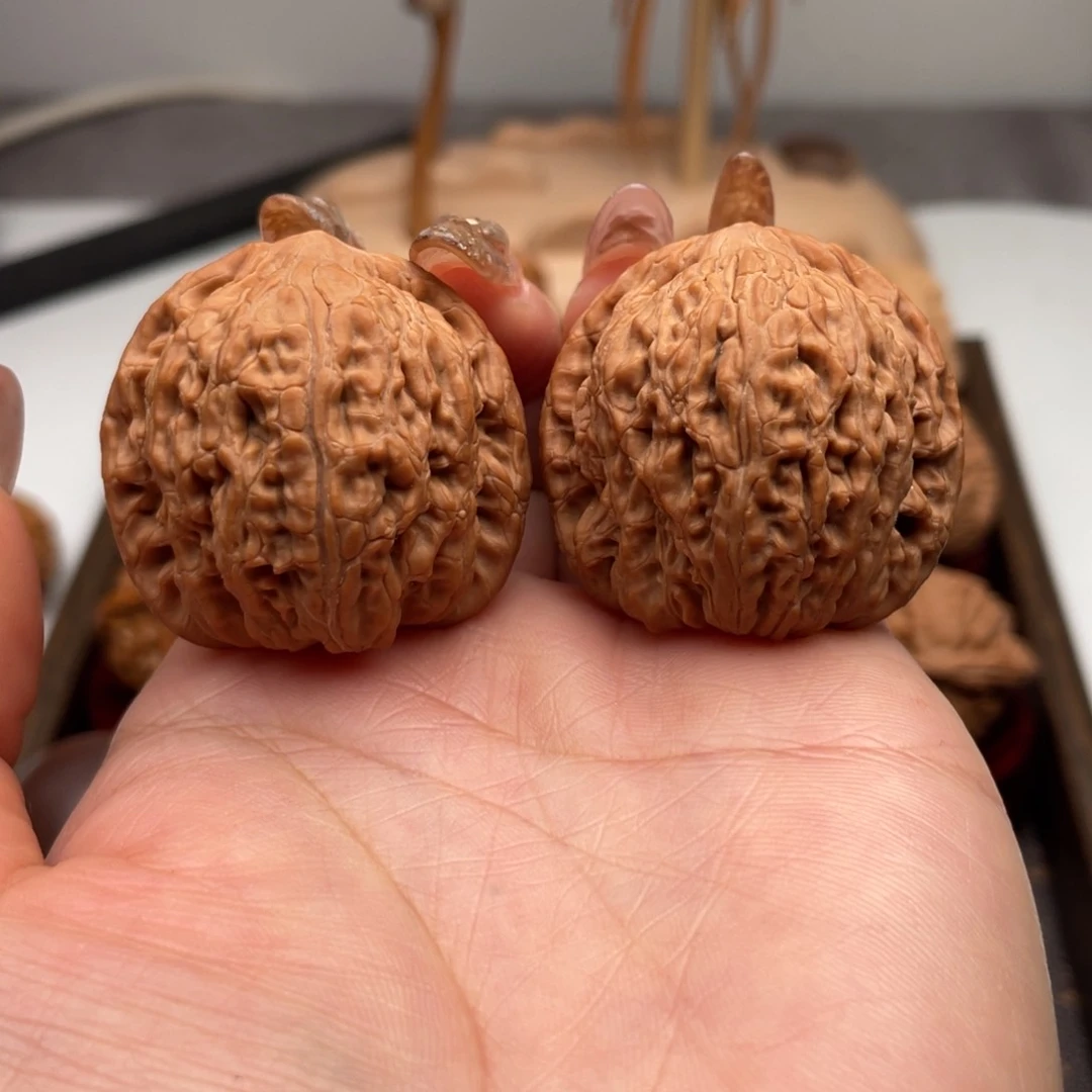 桃核把件开***霸绣球全品37