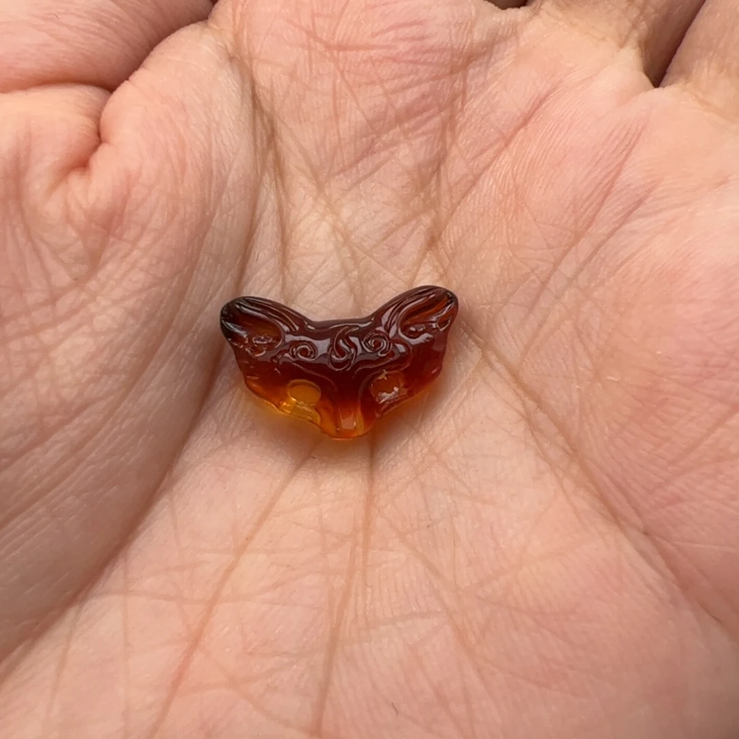 未镶嵌颈饰琥珀蜜蜡