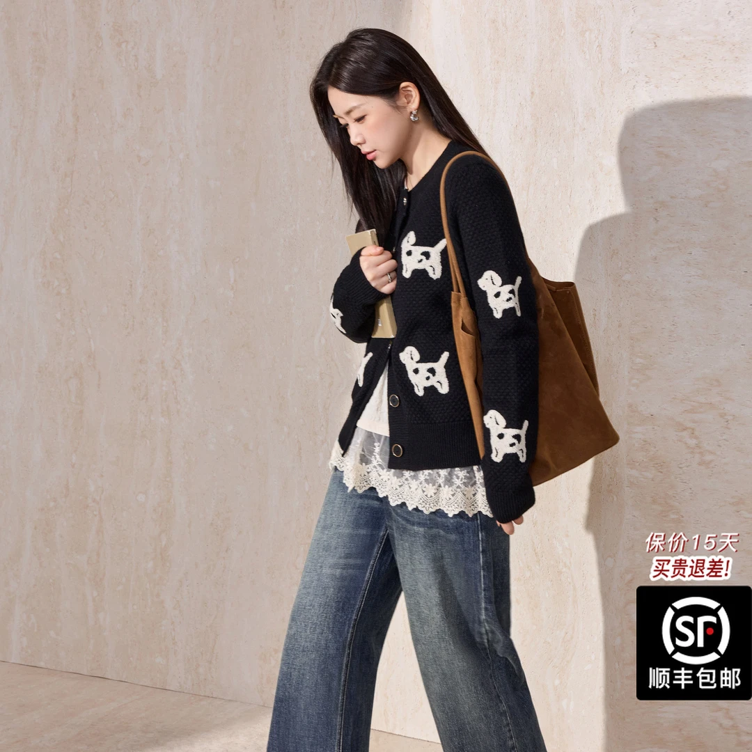 蓝语大码女装拼蕾丝花边内搭打底衫上衣小狗绣花针织衫套装16760