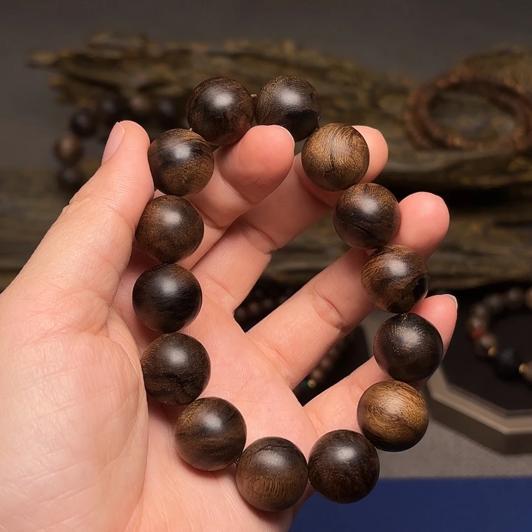 沉香手串越南芽庄黄棋瘤疤 1.6