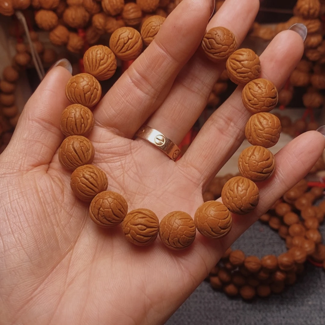 吊坠桃核龙纹桃枭