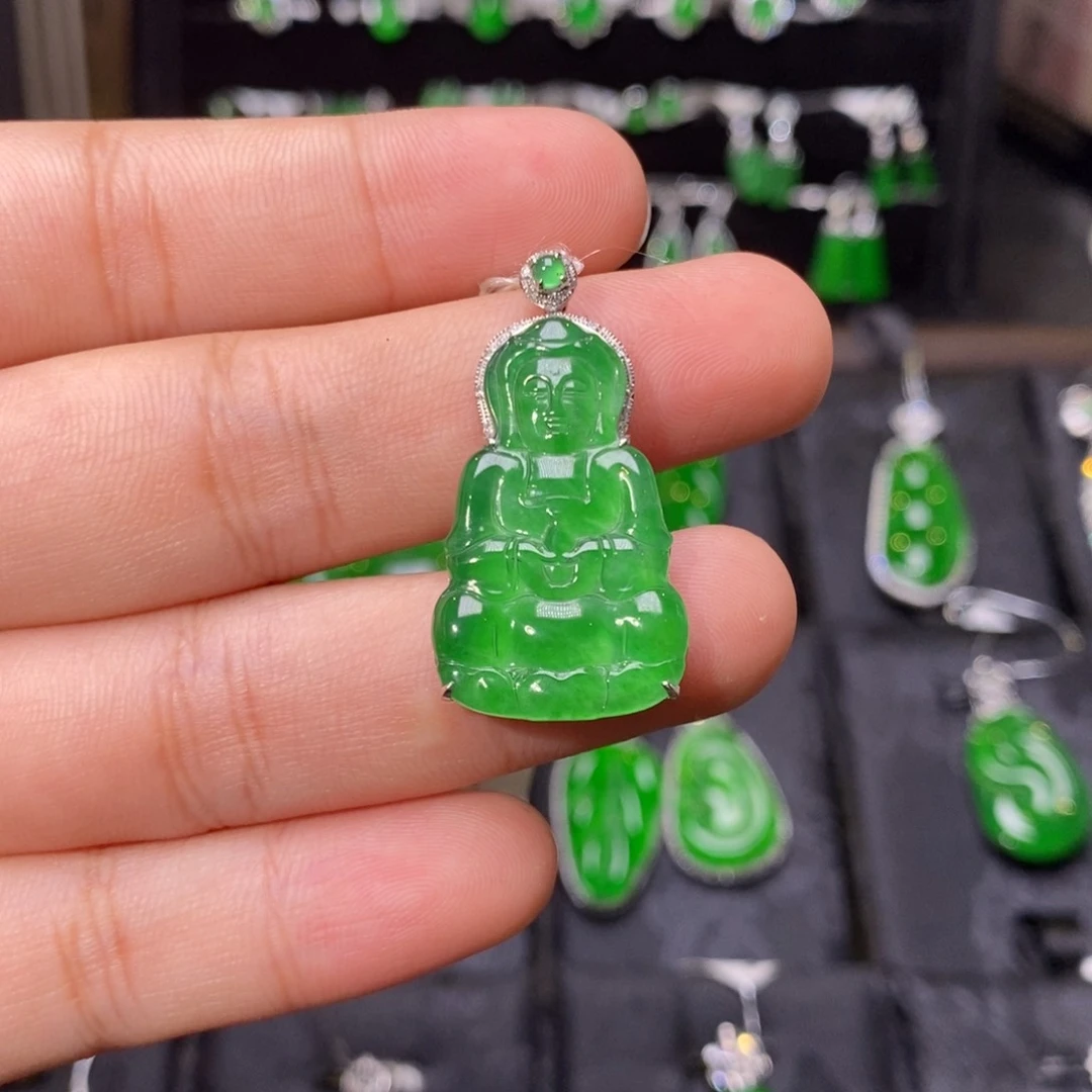 颈饰18K金镶嵌翡翠天然翡翠