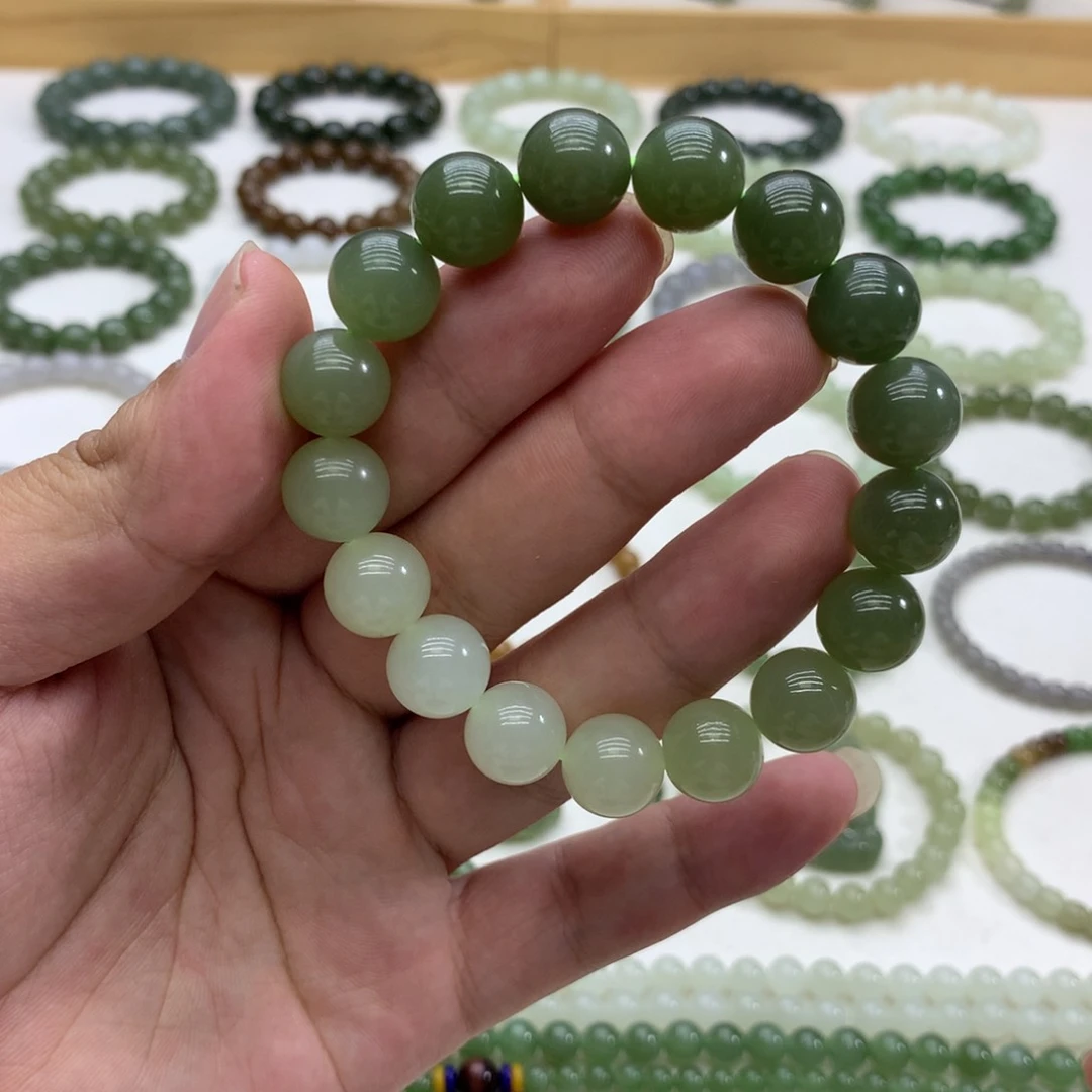 手串未镶嵌和田玉（渐变11.8）