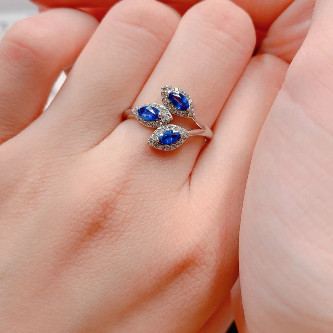 蓝宝石戒指银S925镶嵌