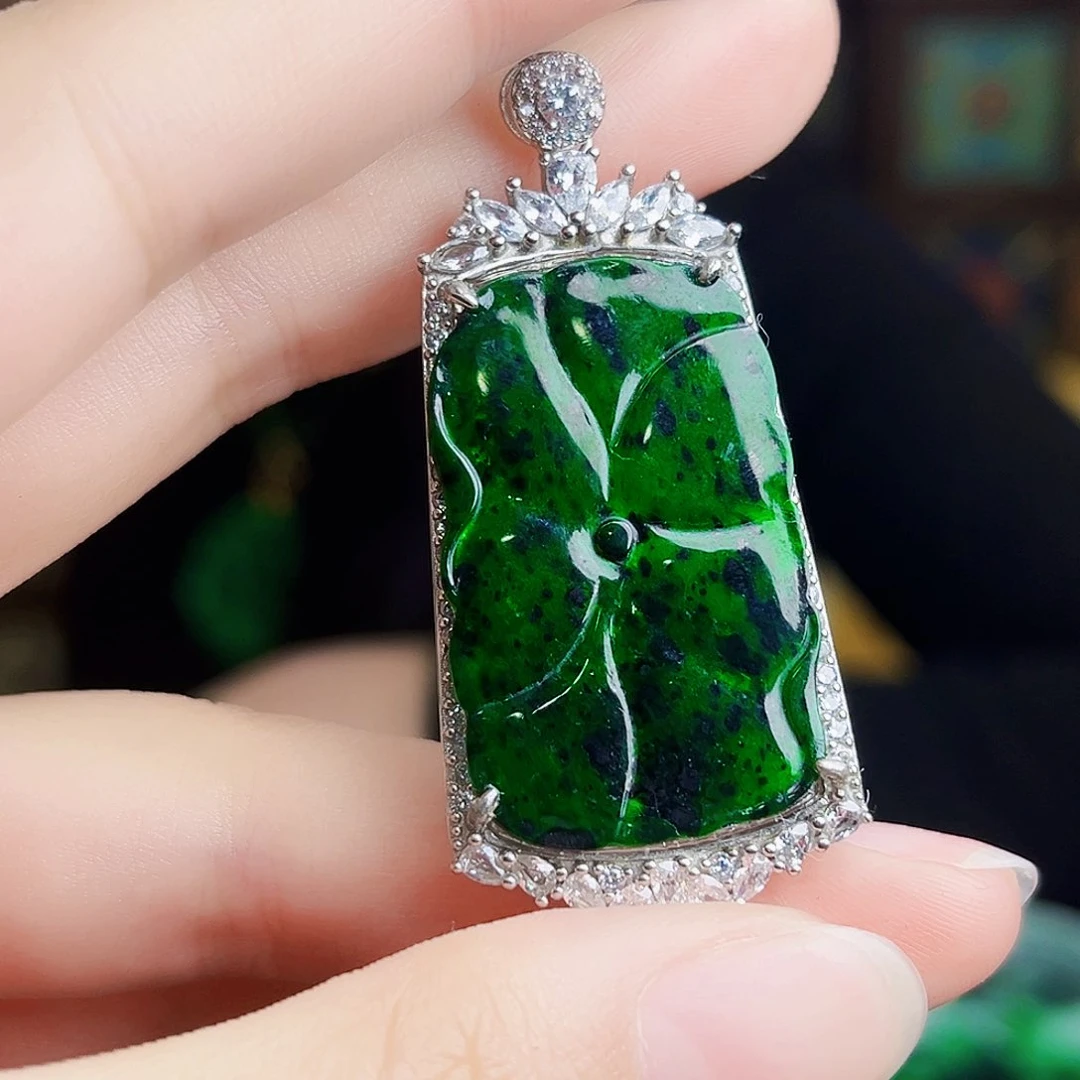 颈饰银S925镶嵌翡翠多样性