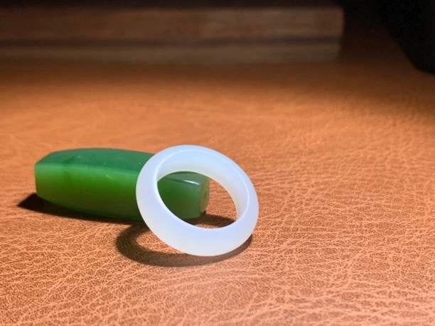 和田玉羊脂白玉戒圈 温润细腻 适合男女佩戴