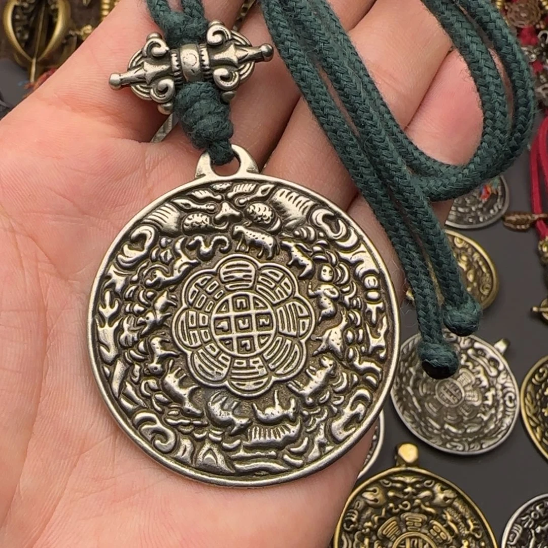 老铜九宫牌锁骨链