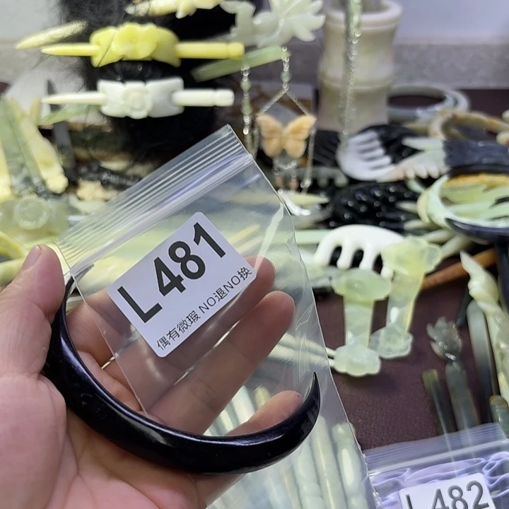 平****蛇纹石玉合金发饰