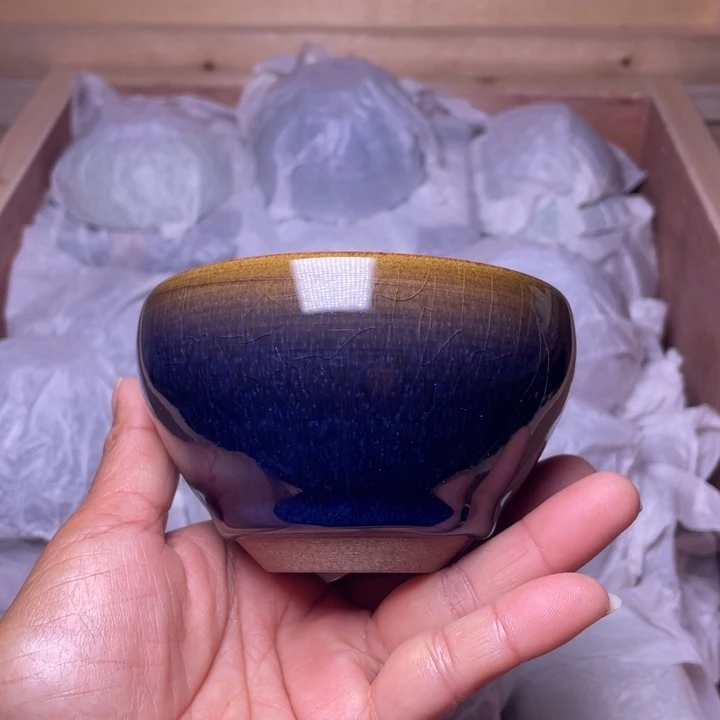 茶盏在干嘛呀亲爱得小