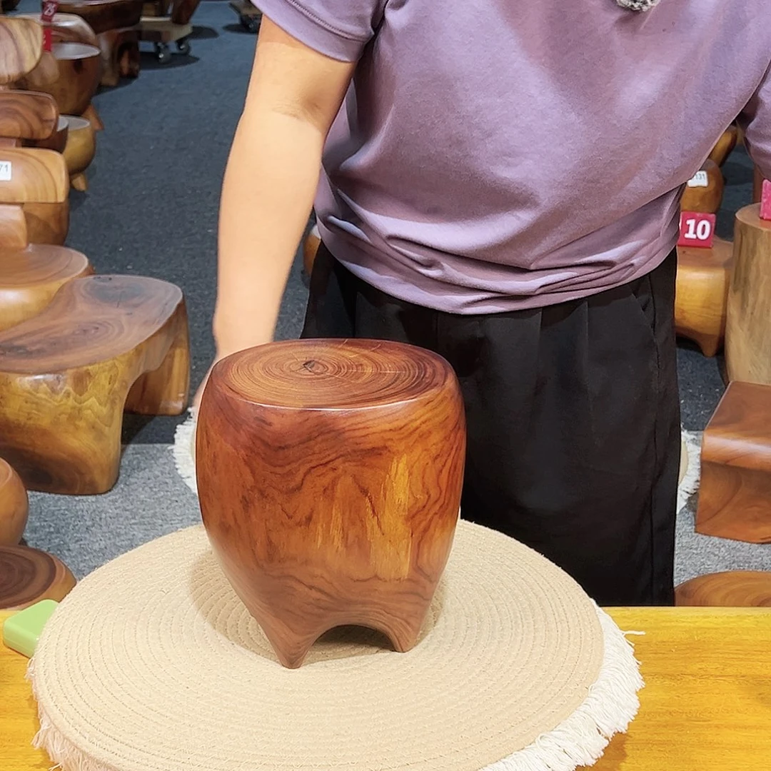 30号香樟木尺寸： 19-16-22cm