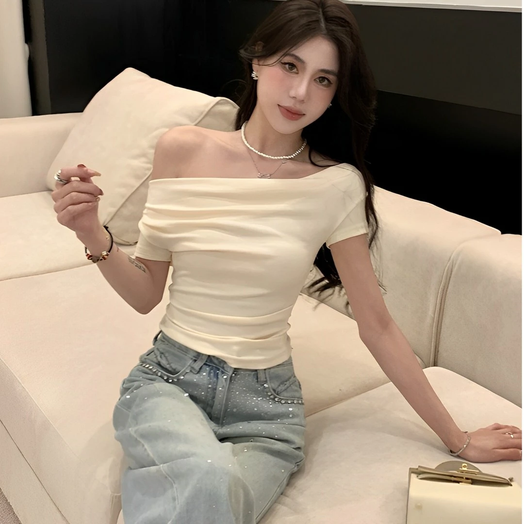 性感一字肩白色上衣女夏季新款2025高级感时尚气质百搭短袖t恤女