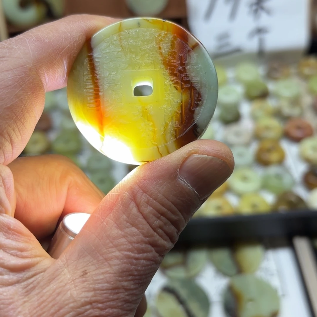 岫玉岫玉山鬼未镶嵌