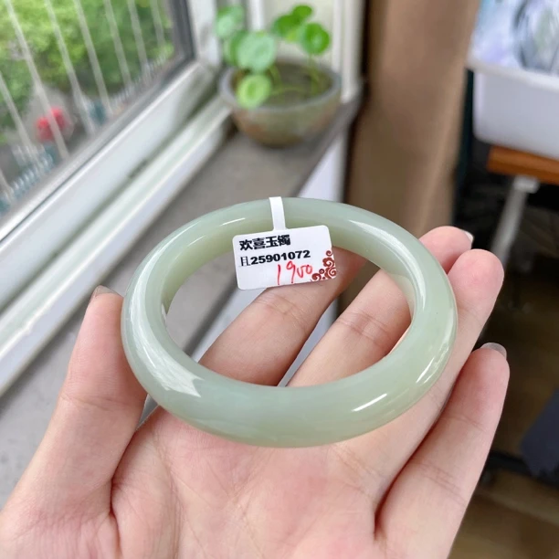 天然玉石新疆且末料手镯正装和田玉手镯多样性发货圈口50-62mm