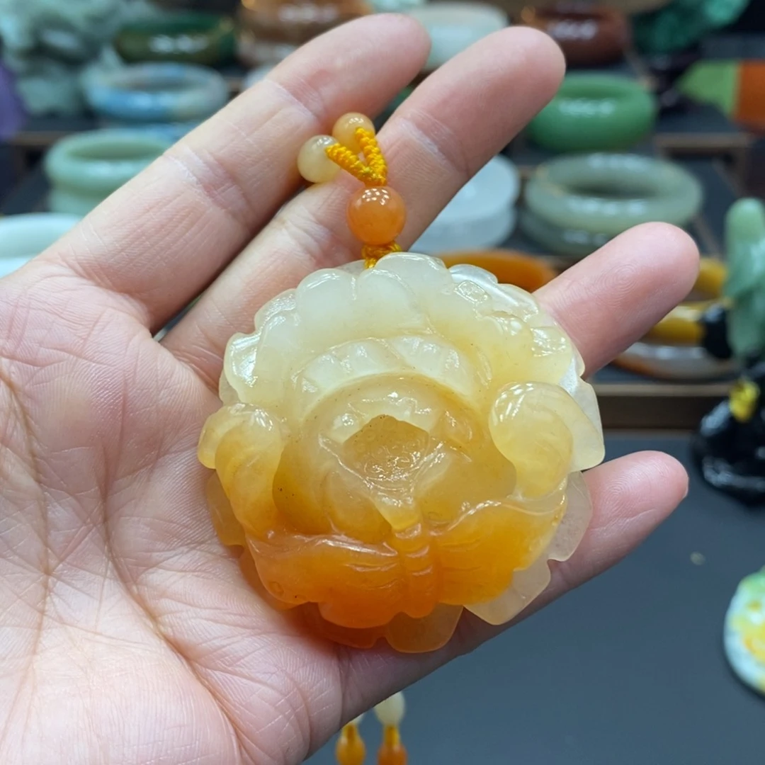 ꧁***꧂石英质玉吊坠未镶嵌