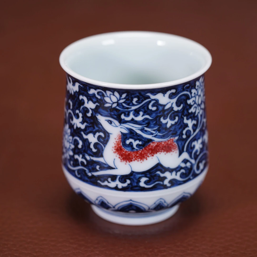 【阳春白雪】-青花釉里红缠枝蓝地鹿纹陶瓷单杯