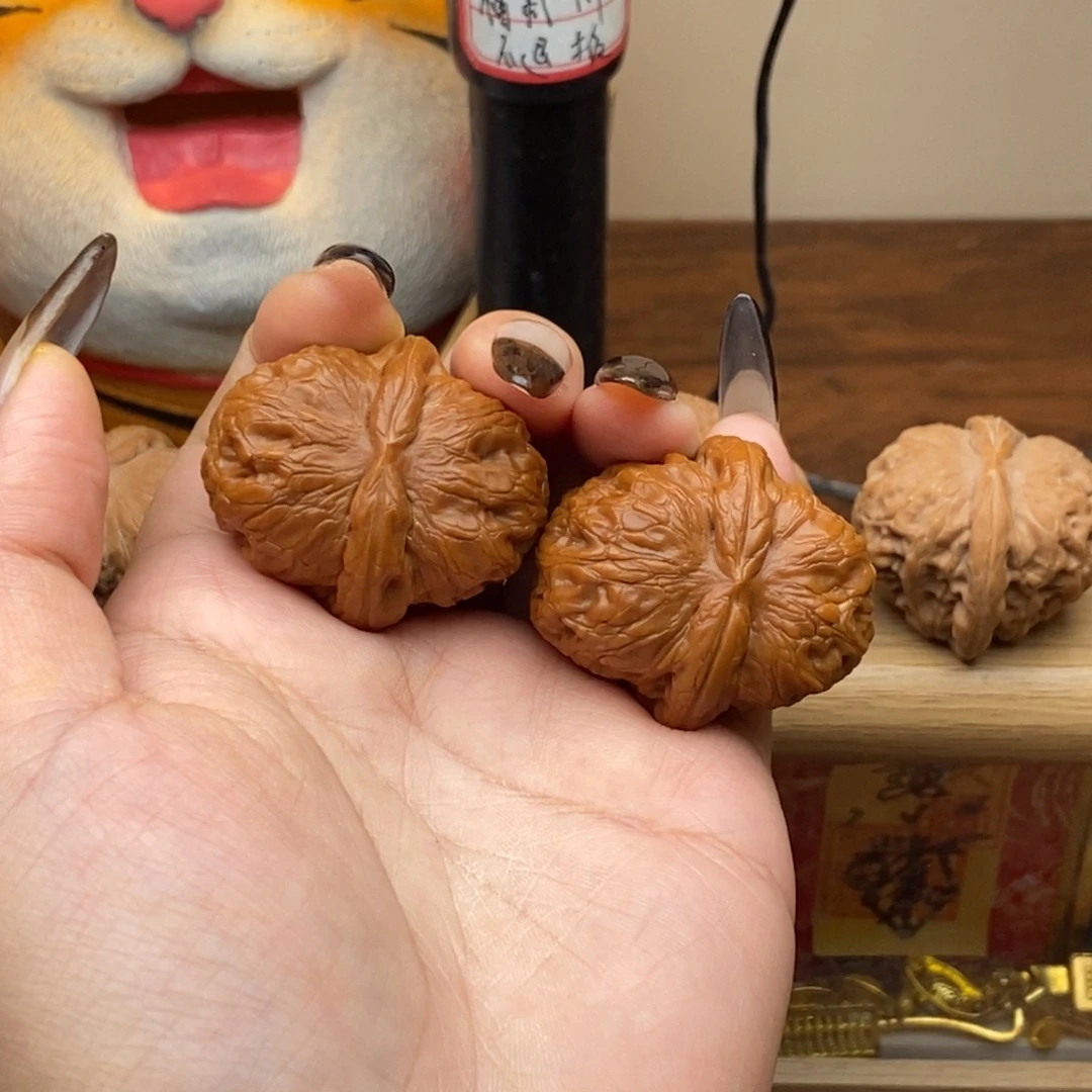 小***K文玩核桃吊坠元宝