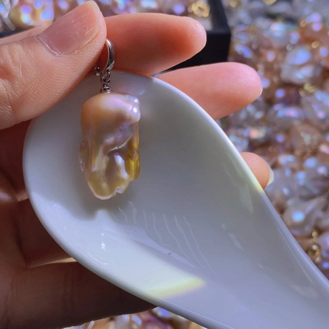 银S925镶嵌淡水珍珠微瑕
