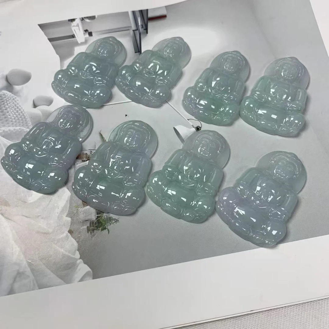 缅甸天然A货翡翠晴底色精雕工艺正装观音玉坠-多样性发其一